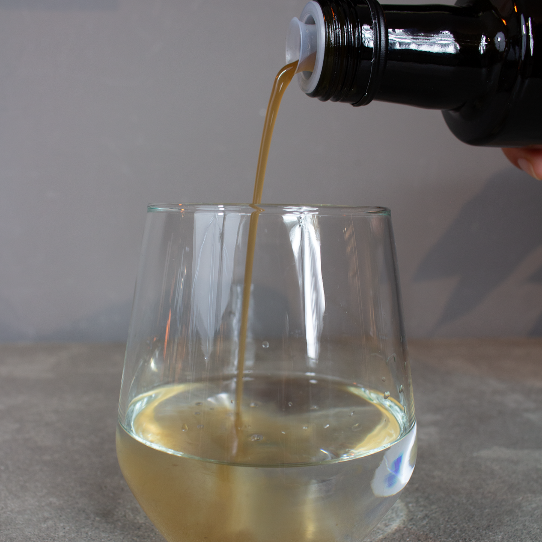 NUI-NONI-ESSIG-Wasser